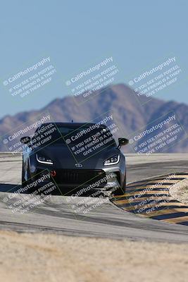 media/Jan-04-2026-SCCA SD (Sun) [[defc442887]]/4-Novice Group/Session 2 (Turn 12)/